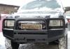 Передний бампер RusArmor на Isuzu Trooper с кенгурином