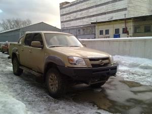 Передний бампер Mazda BT50